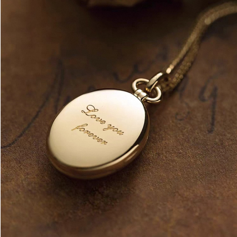 18K Gold Tree of Life Necklace – Photo Pendant for Pets, Family & Loved Ones