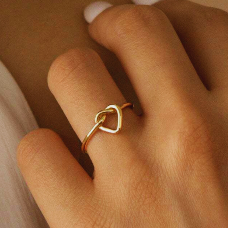 Love Heart Knot Ring