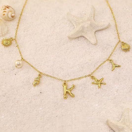 Collier lettre inspiré de l'océan