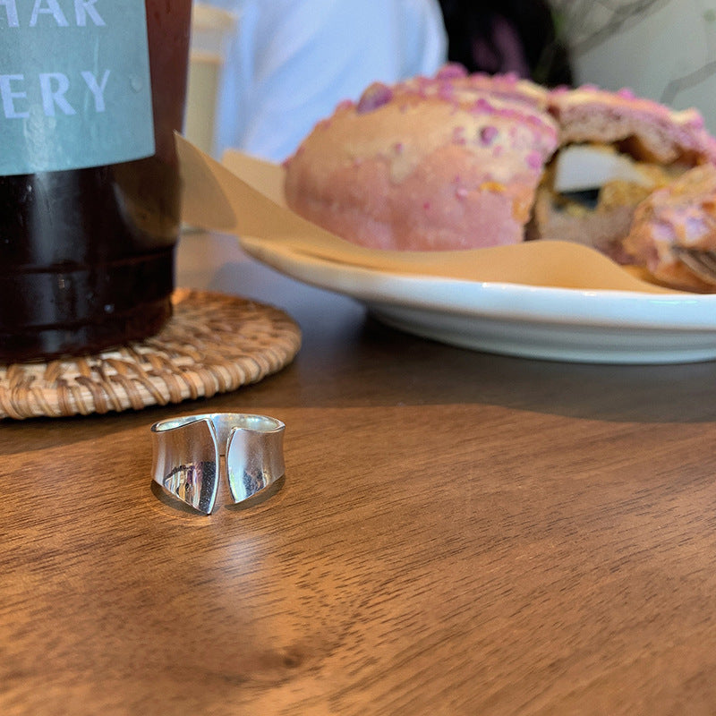 Big Silver Knot Thumb Ring-Perfect Gift for Her Confidence