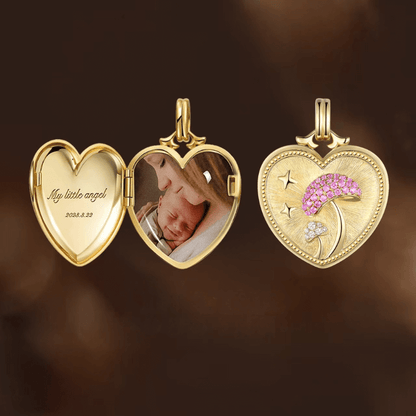 18K Yellow Gold Heart Photo Locket Necklace – Personalized Pet & Family Portrait Pendant