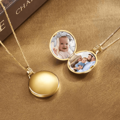 18K Yellow Gold Round Photo Locket Necklace-Handcrafted Custom Keepsake for Cherished Moments