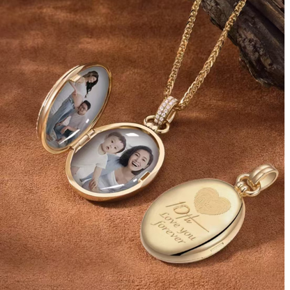 18K Gold Eight-Pointed Star Pendant Necklace – Perfect Keepsake for Couples & Family