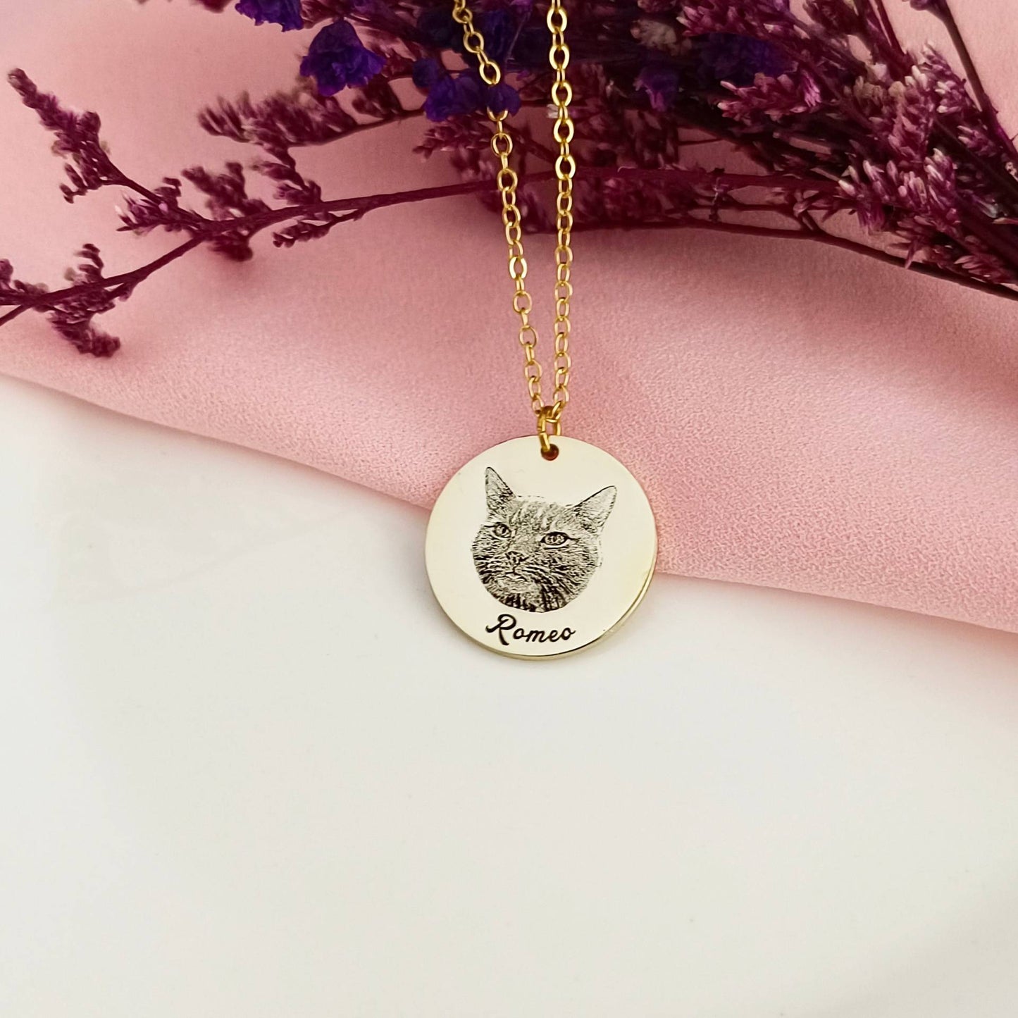 Personalized Pet Head Necklace (Free Shipping)