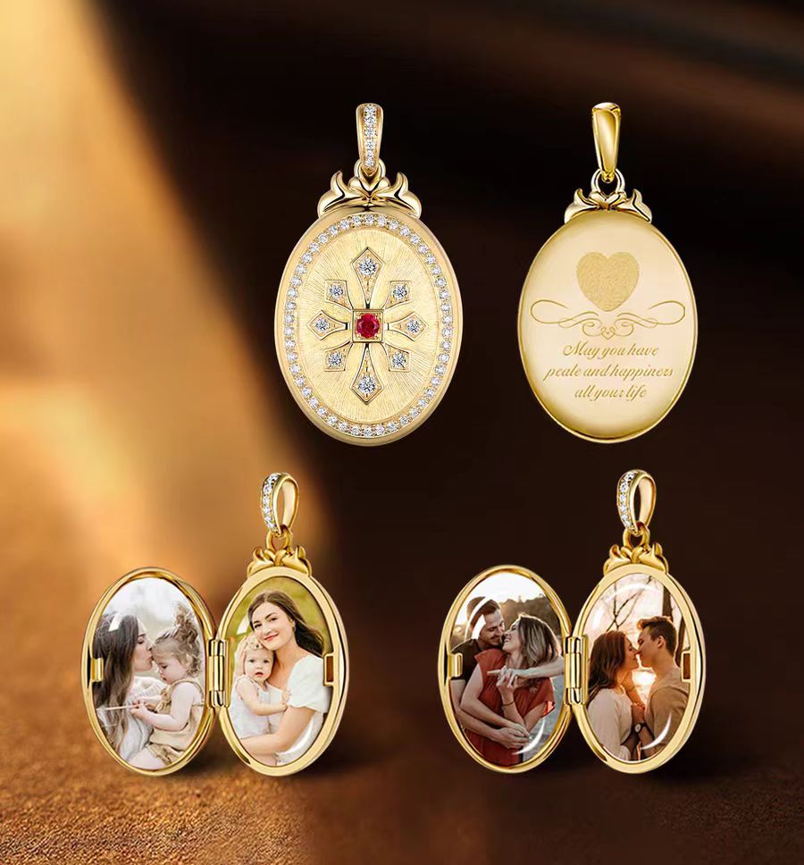 18K Gold Eight-Pointed Star Necklace-– Perfect Keepsake for Couples & Family