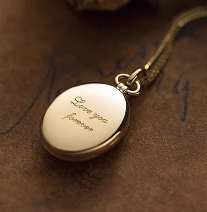 18K Yellow Gold Round Photo Locket Necklace-Handcrafted Custom Keepsake for Cherished Moments